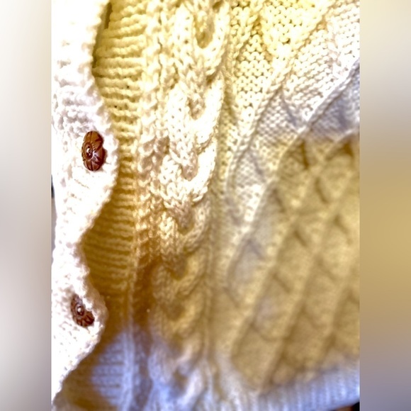 𝅺HANDMADE CABLE KNIT CARDIGAN SWEATER COAT - Picture 16 of 17